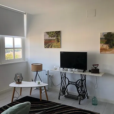 Estudios Rua Maior, 49-2b